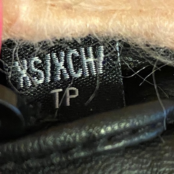 Guess Leather Jacket with Pink Fur Collar - Picture 7 of 10